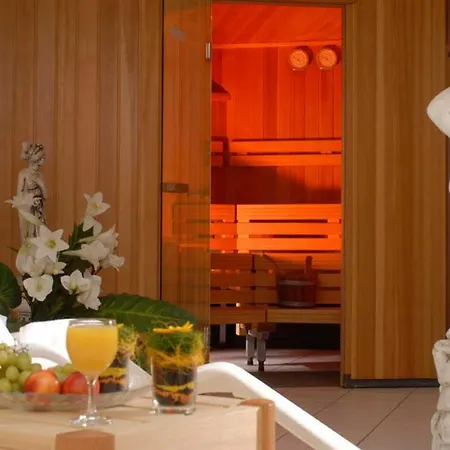 Koenigin Olga Ελβάνγκεν