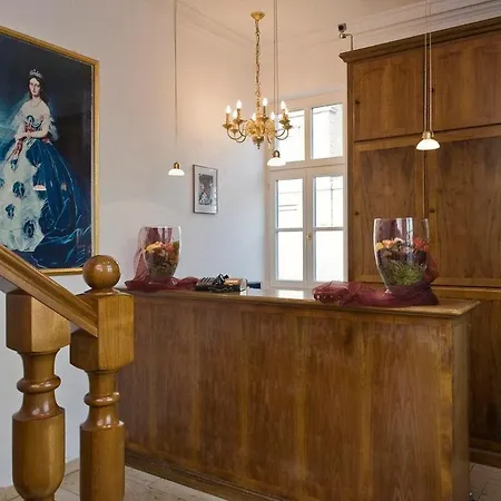 Koenigin Olga 3* エルヴァンゲン