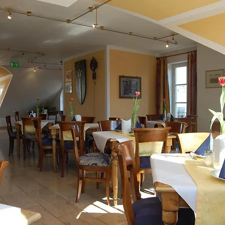 ホテル Koenigin Olga